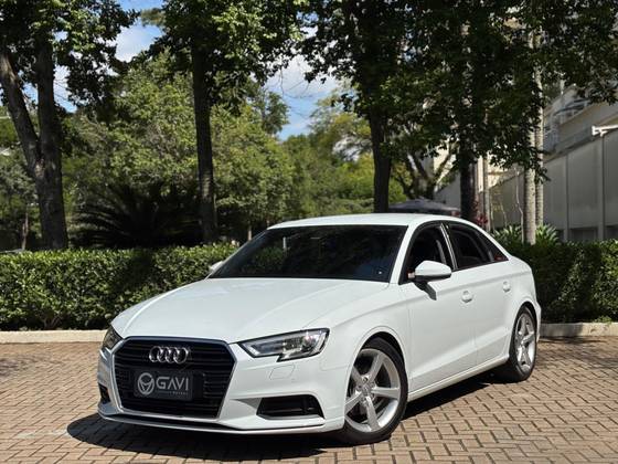 AUDI A3 1.4 TFSI SEDAN AMBIENTE 16V FLEX 4P TIPTRONIC